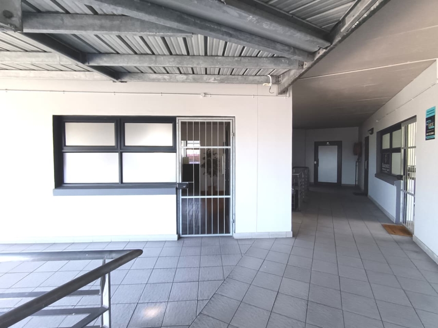 To Let Commercial Property for Rent in Fairview Eastern Cape